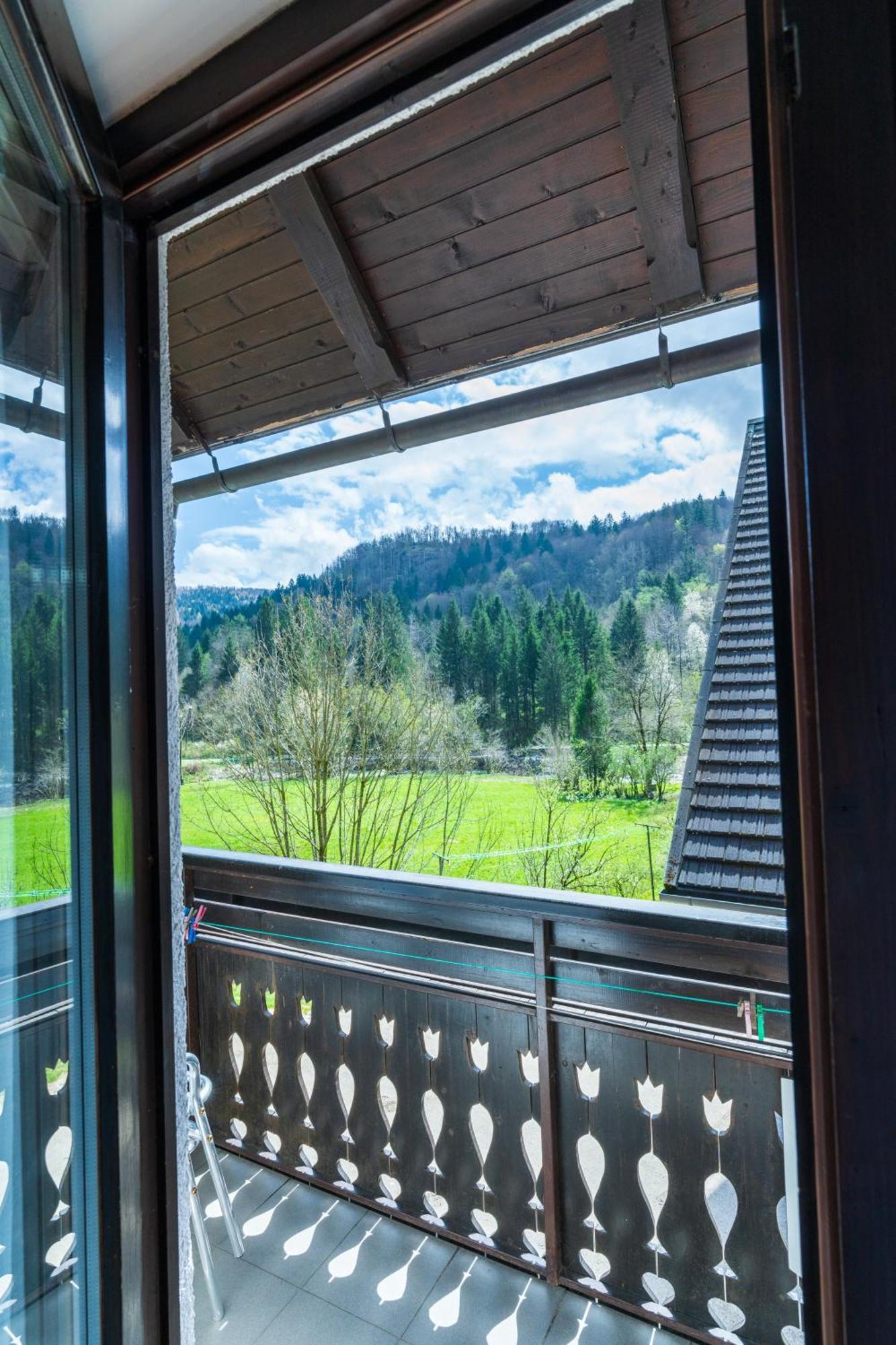 Holiday Home Pri Srni Bohinj Buitenkant foto